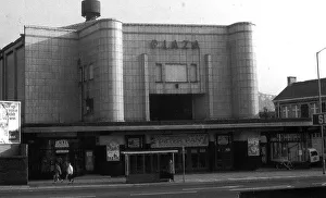 Mirror/1400to1499 01475/swep cinemas plaza port talbot may 12 1988 Mirror/1400to1499 01475/swep cinemas plaza port talbot may 12 1988