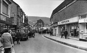 Taff Street, Pontypridd on market day. 21st March 1980 Taff Street, Pontypridd on market day. 21st March 1980