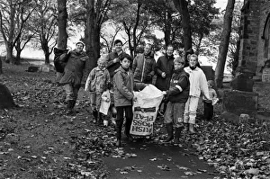 00876 Gallery: A team of volunteers made sure that was where all the rubbish went during a clean -up of