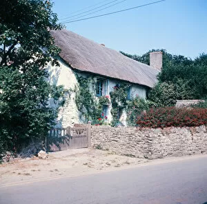 Thatched cottage in Crantock, Cornwall. 19th August 1973