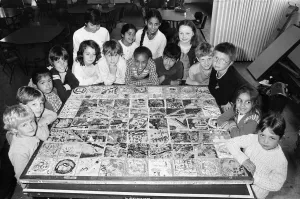 Images Dated 1st June 1985: Tile mural made by children at Coley Primary School, Wolseley Street, Reading