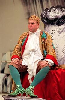 Images Dated 1st May 1992: TIMOTHY SPALL I IN A SCENE FROM THE PLAY - LE BOURGEOIS GENTILHOMME - MAY 1992