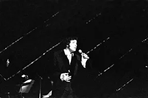 Images Dated 25th March 1971: Tom Jones performing at the Odeon Cinema, Newcastle on 25th March 1971