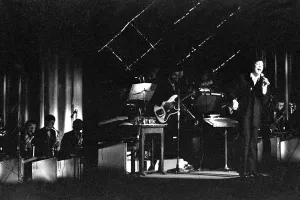 Images Dated 25th March 1971: Tom Jones performing at the Odeon Cinema, Newcastle on 25th March 1971