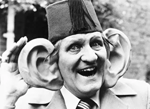Tommy Cooper Comic Magician Dbase MSI brochure Tommy Cooper Comic Magician Dbase MSI brochure