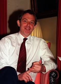 Tony Blair British Prime Minister April 1998 At No 10 Downing Street Tony Blair British Prime Minister April 1998 At No 10 Downing Street