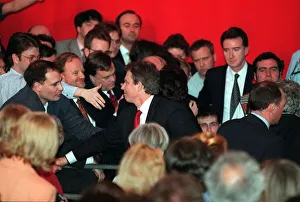 Mirror/0100to0199 00186/tony blair festival hall general election may Mirror/0100to0199 00186/tony blair festival hall general election may