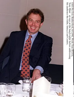 Tony Blair Labour Party Leader at lunch before addressing the CBI in Edinburgh. 1995 Tony Blair Labour Party Leader at lunch before addressing the CBI in Edinburgh. 1995