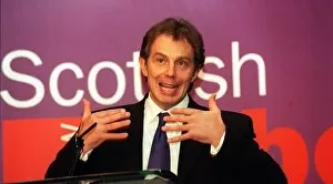 Images Dated 13th November 1998: Tony Blair Prime Minister, November 1998, at Labour Gala Dinner in Glasgow