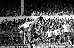 Images Dated 29th March 1980: Tottenham Hotspur 2 v. Liverpool 0. March 1980 LF02-18-007 *** Local Caption *** Division