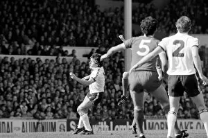Images Dated 29th March 1980: Tottenham Hotspur 2 v. Liverpool 0. March 1980 LF02-18-001 *** Local Caption *** Division