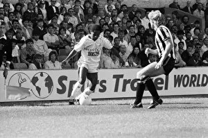 Images Dated 7th September 1985: Tottenham Hotspur 5-1 Newcastle, League match at White Hart Lane