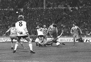 Tottenham Hotspur v Manchester City FA Cup Final May 1981 Replay Ricardo Villa in Tottenham Hotspur v Manchester City FA Cup Final May 1981 Replay Ricardo Villa in