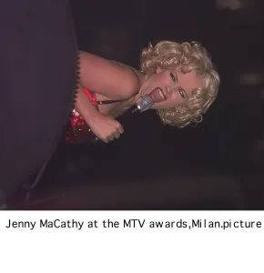 Tv Presenter Jenny MaCathy November 1998 hosting the MTV Europe music awards in Tv Presenter Jenny MaCathy November 1998 hosting the MTV Europe music awards in