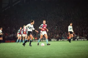 Images Dated 24th October 1990: UEFA Cup 2nd round 1st leg match, Aston Villa 2 - 0 Inter Milan held at Villa Park
