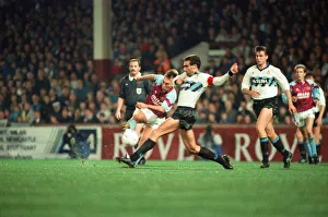 Images Dated 24th October 1990: UEFA Cup 2nd round 1st leg match, Aston Villa 2 - 0 Inter Milan held at Villa Park