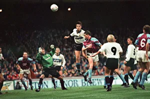 Images Dated 24th October 1990: UEFA Cup 2nd round 1st leg match, Aston Villa 2 - 0 Inter Milan held at Villa Park