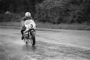 Ulster Grand Prix Dundrod Practice Session August 1980 Local hero Joey Dunlop Ulster Grand Prix Dundrod Practice Session August 1980 Local hero Joey Dunlop