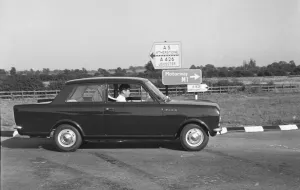 Vauxhall Viva seen here on a road test 22nd September 1963 *** Local Caption *** Watscan Vauxhall Viva seen here on a road test 22nd September 1963 *** Local Caption *** Watscan