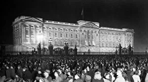 00714 Gallery: VE Day celebrations in London at the end of the Second World War