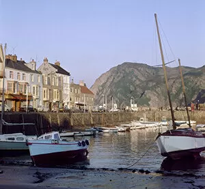 Images Dated 1st July 1971: View of the town of Ilfracombe on the North Devon coast