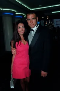 Images Dated 20th August 1998: Vinnie Jones Football August 98 QPR Player / Manager