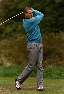 Images Dated 7th April 1993: Vinnie Jones Footballer playing golf