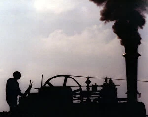 Images Dated 22nd September 1998: A vintage traction engine getting steamed up on 22nd September 1998