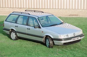 A Volkswagen Passat CL Estate. 16th January 1991 A Volkswagen Passat CL Estate. 16th January 1991