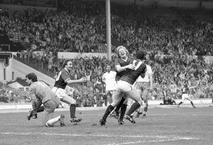 00229 Gallery: VS Rugby Football Club v Halesowen in the final of the FA Vase at Wembley Stadium
