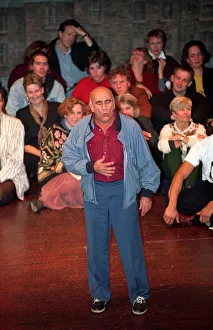 Warren Mitchell Actor October 1990 A©Mirrorpix Warren Mitchell Actor October 1990 A©Mirrorpix