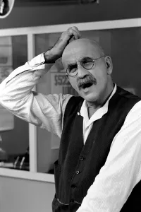 Warren Mitchell scratches his head trying to decide which team he wants to win the cup Warren Mitchell scratches his head trying to decide which team he wants to win the cup