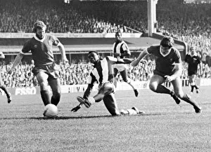 Images Dated 5th December 2012: West Brom 1-1 Liverpool, league match at The Hawthorns, Saturday 23rd September 1978