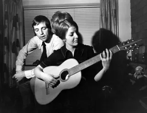 West Bromwich Albion's Jeff Astle sings as his wife Laraine plays the guitar at their West Bromwich Albion's Jeff Astle sings as his wife Laraine plays the guitar at their