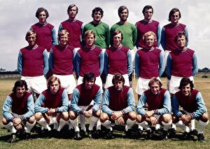 Images Dated 1st January 1972: West Ham United pose for a team group photograph They are Back Row left to right