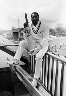 Images Dated 3rd May 1987: West Indies cricketer Richards at Riston County Cricket club where spent the 1987 season