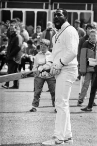 Images Dated 3rd May 1987: West Indies cricketer Richards at Riston County Cricket club where spent the 1987 season
