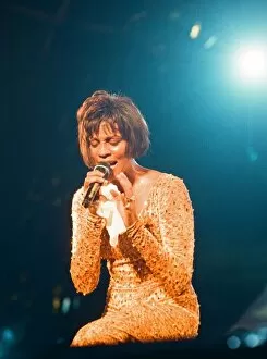 Images Dated 27th October 1993: Whitney Houston in Concert at the National Exhibition Centre, Birmingham