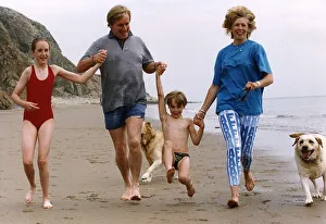 William Roache actor who plays Ken Barlow in tv programme Coronation Streert running William Roache actor who plays Ken Barlow in tv programme Coronation Streert running