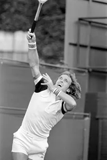 Wimbledon 1980: 2nd day. John Lloyd in action. June 1980 80-3290-030