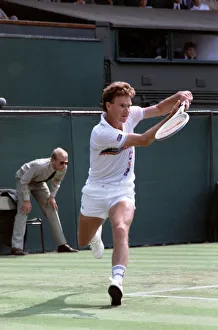 Images Dated 23rd June 1988: Wimbledon. Jimmy Connors. June 1988 88-3372-076