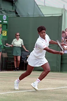 Wimbledon Tennis. Arantxa Sanchez-Vicario v. Lori McNeill. July 1989 89-3964 Wimbledon Tennis. Arantxa Sanchez-Vicario v. Lori McNeill. July 1989 89-3964