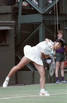 Images Dated 25th July 1988: Wimbledon Tennis. Chris Evert. July 1988 88-3421