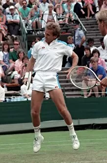 Images Dated 25th June 1988: Wimbledon Tennis. John Lloyd. June 1988 88-3422-037