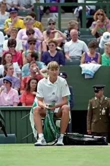 Images Dated 2nd July 1991: Wimbledon Tennis. Zina Garrison v. Steffi Graf. July 1991 91-4197-182