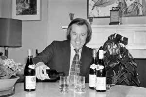 Wine: Mr. David Frost. March 1975 75-01338-010