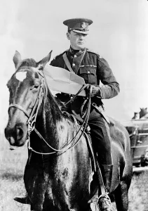 Images Dated 21st November 2014: Winston Churchill in the uniform of the yeomanry regiment Queens Own Oxfordshire Hussars