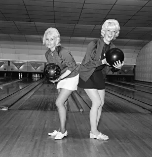 Women Bowlers, Teesside, Circa 1972. Pictures captioned Dolly Bird Bowlers Women Bowlers, Teesside, Circa 1972. Pictures captioned Dolly Bird Bowlers