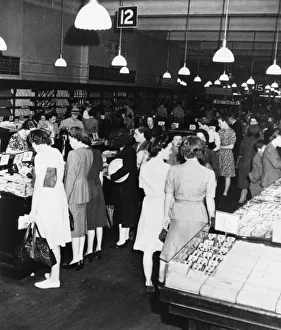 Woolworths in Reading prior to the out break of World War Two. Circa August 1939 Woolworths in Reading prior to the out break of World War Two. Circa August 1939