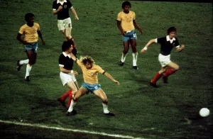 World Cup 1974 Scotland Brazil Morgan grabbed round neck World Cup 1974 Scotland Brazil Morgan grabbed round neck